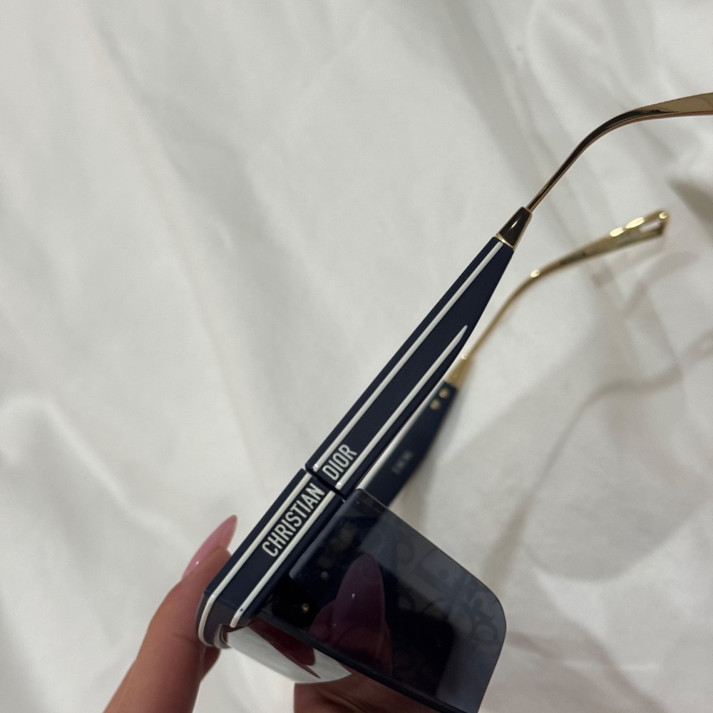 Blue Dior Oblique Mask Sunglasses - Picture 5 of 8